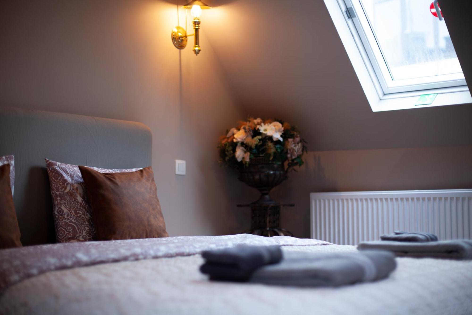 Luxury Suites Meir By Rikas Hotels Antwerpen Exterior foto
