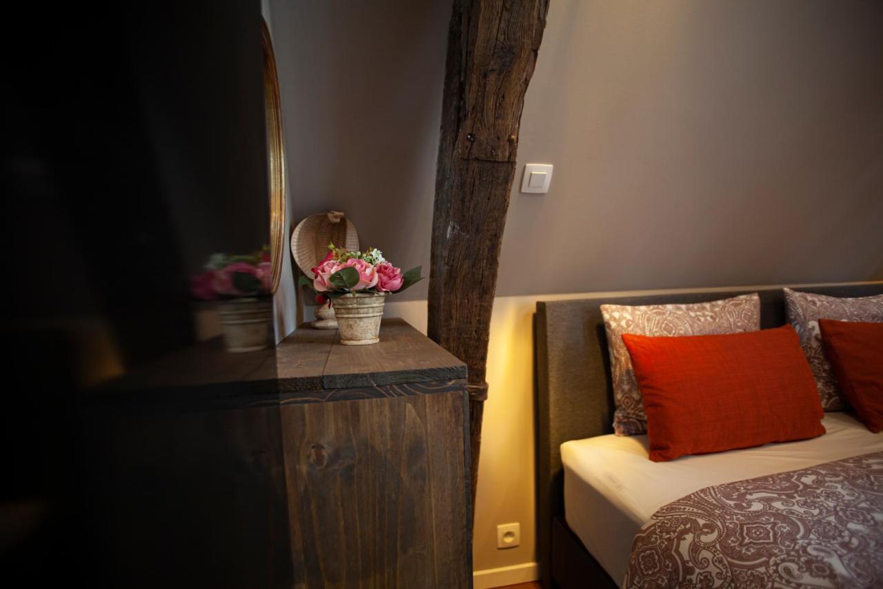 Luxury Suites Meir By Rikas Hotels Antwerpen Exterior foto